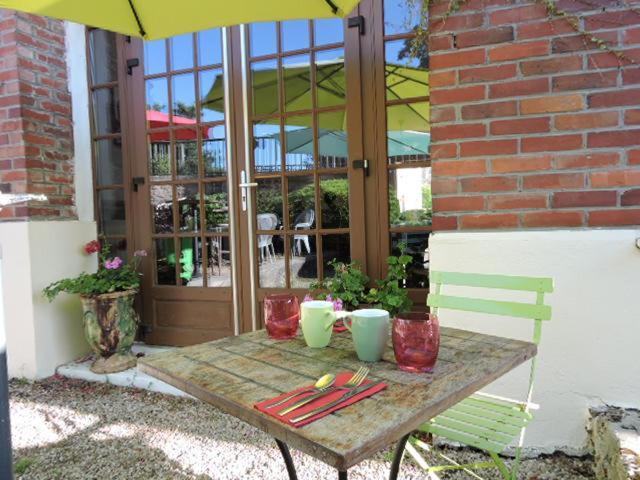 L Auberge Du Lion D Or Nanteuil-sur-Marne Zewnętrze zdjęcie