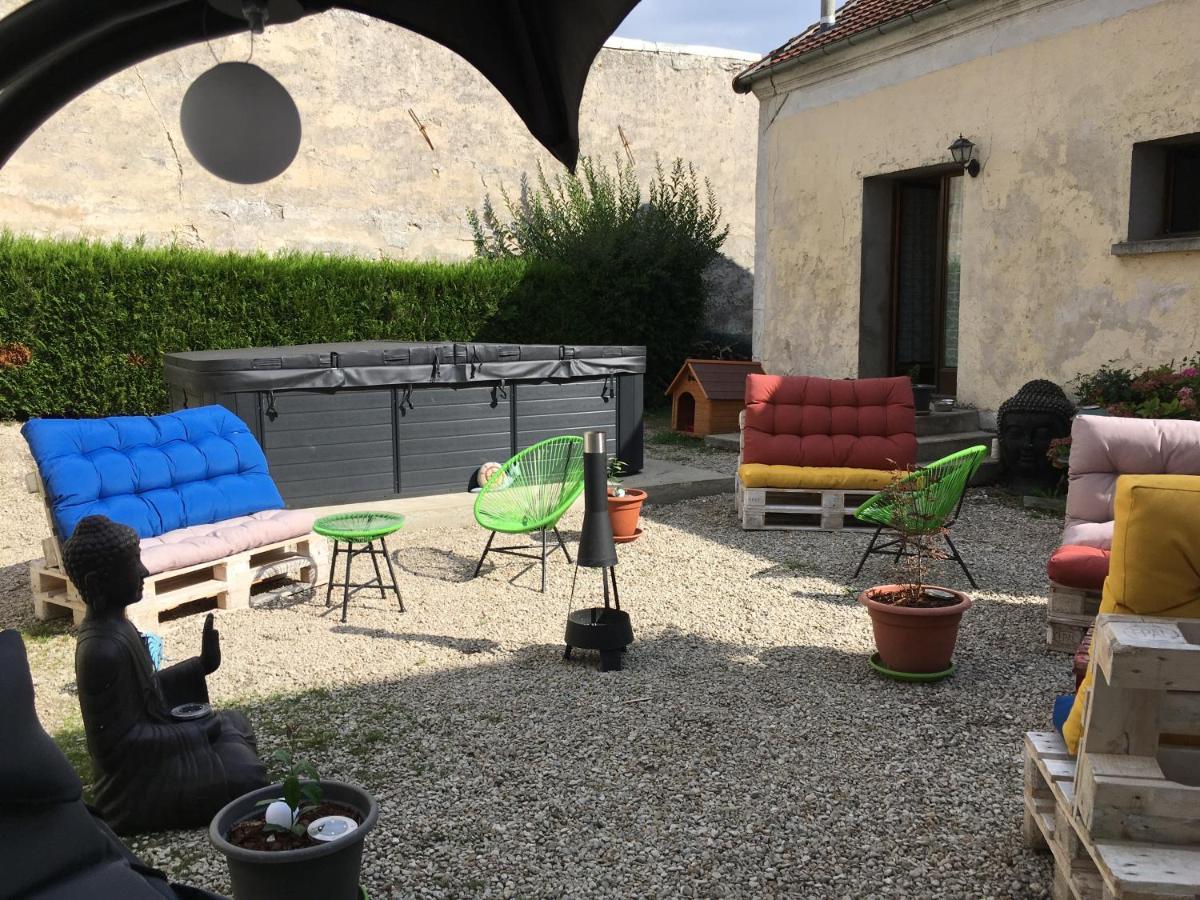 L Auberge Du Lion D Or Nanteuil-sur-Marne Zewnętrze zdjęcie